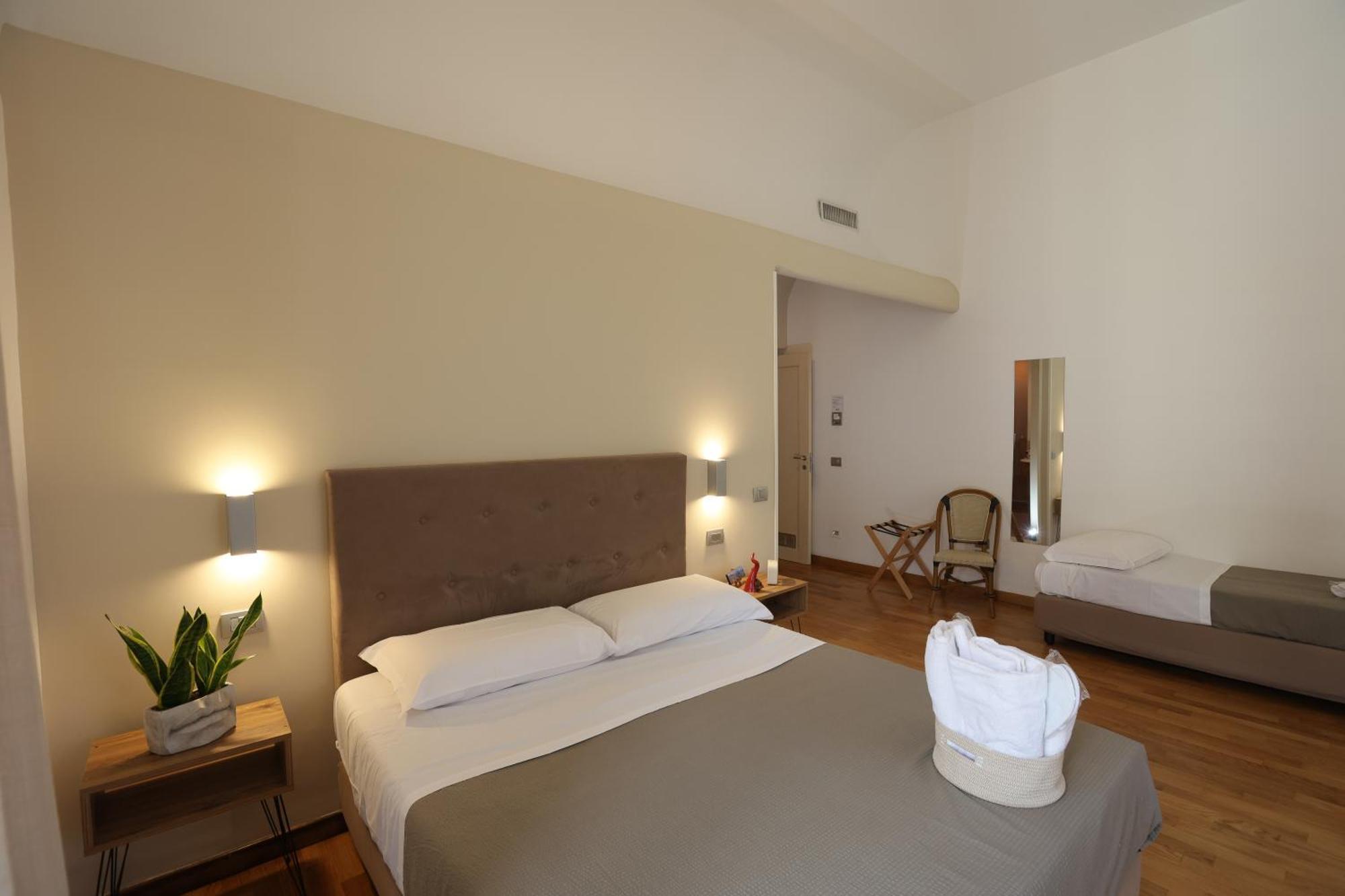 Lungomare Suite & Spa Neapel Exteriör bild