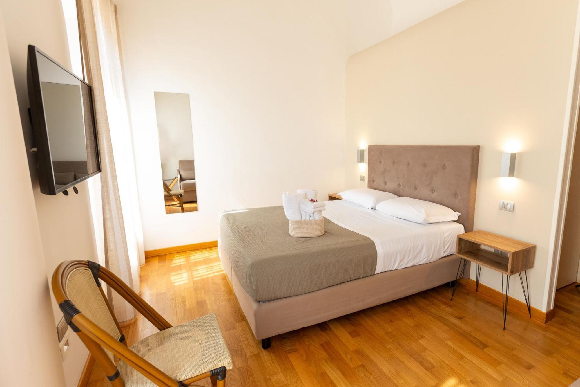 Lungomare Suite & Spa Neapel Exteriör bild