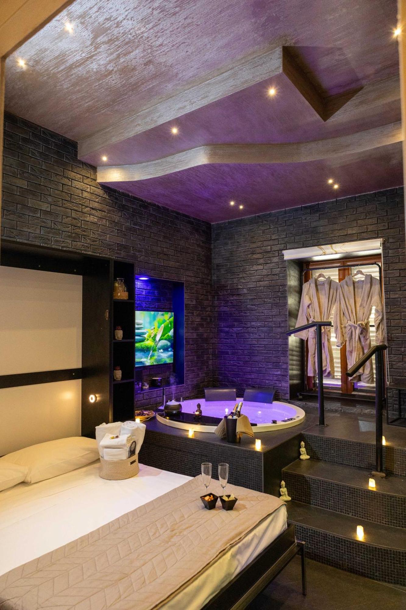 Lungomare Suite & Spa Neapel Exteriör bild